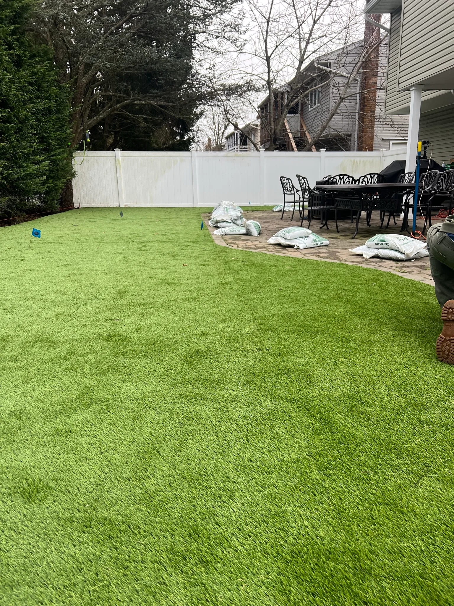 CS6 — artificial turf installed